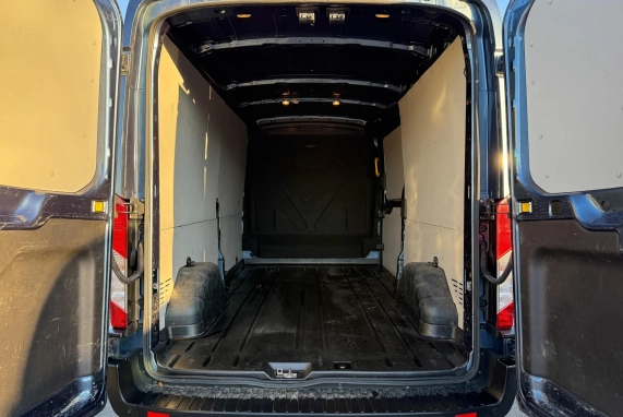 Ford TRANSIT (2022)