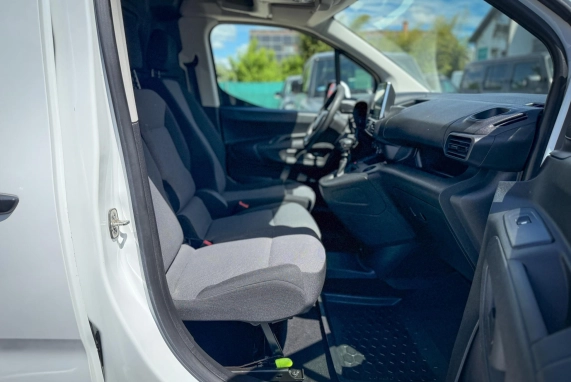 Opel COMBO (2019)